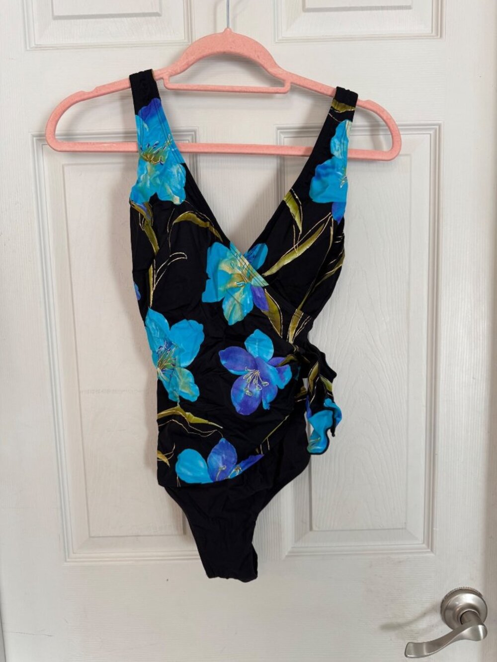 Vintage Great Lengths Swimsuit Black & Blue Floral One Piece 90s Slimming 10 - Picture 2 of 10